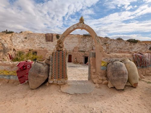 Tunisia2502-4